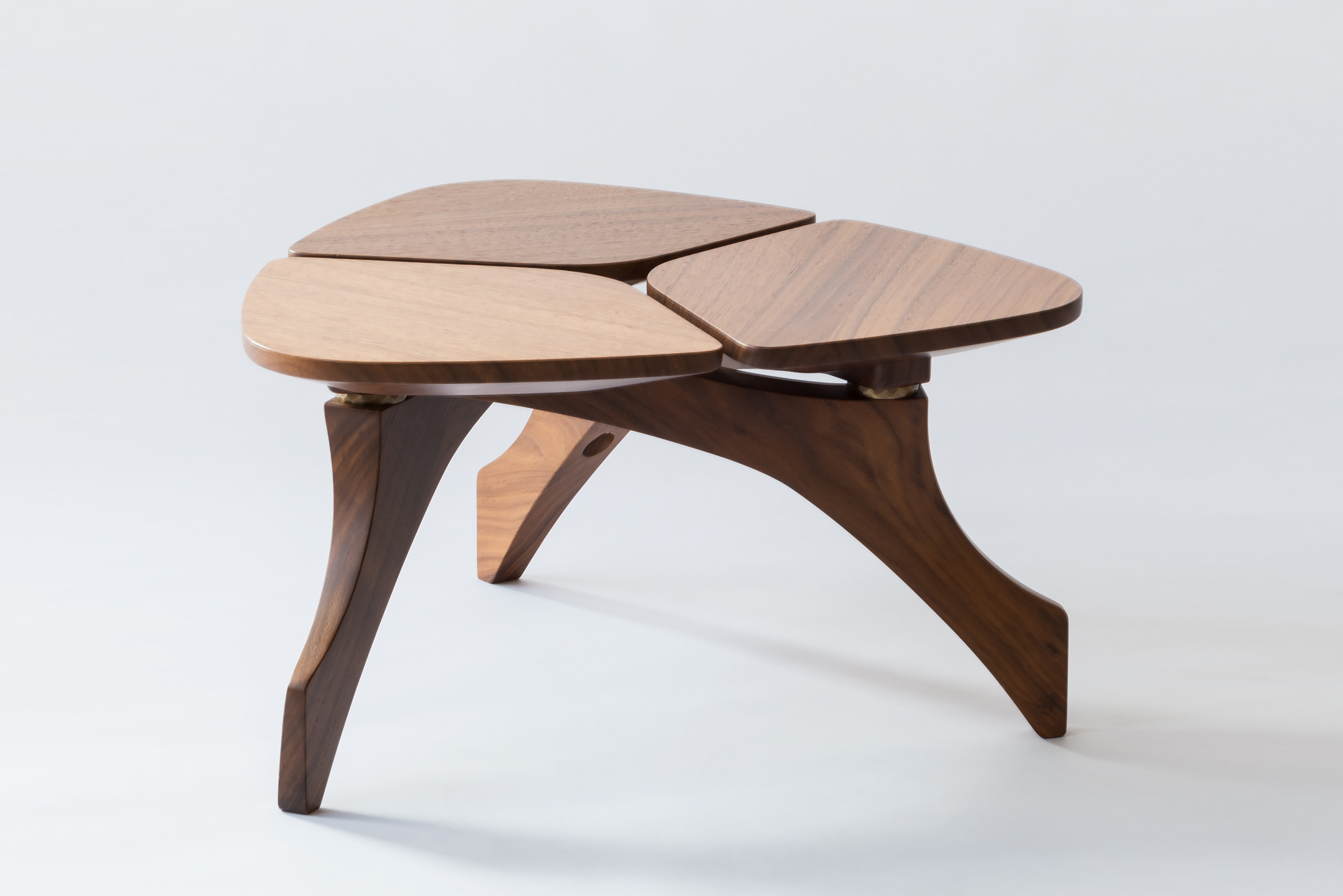 3 leafed stool coffee table wood